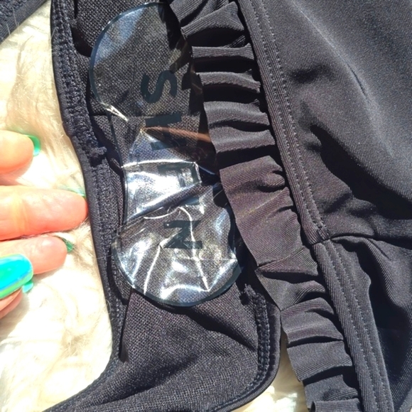 Shein Vacay ruffle Plus Size Black Bikini 4xl 24 NEW - Picture 8 of 12